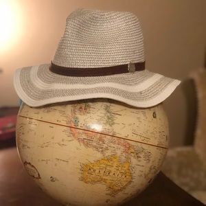 Vince Camuto Panama hat